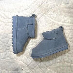 Bearpaw blue shorty toddler Suede Ankle Boots